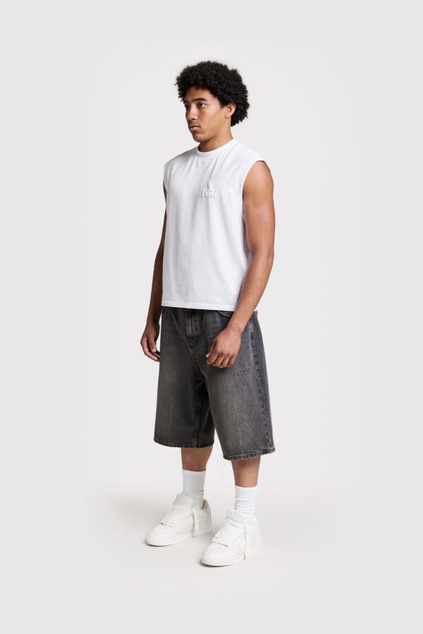 Eurabel Raw Edge Denim Shorts – Classic Summer Casual - Image 2